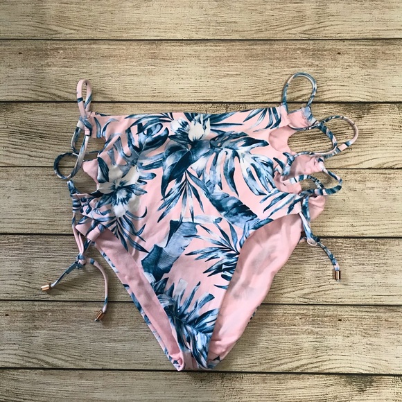 High-Waisted Bikini | Bar III - Picture 5 of 7